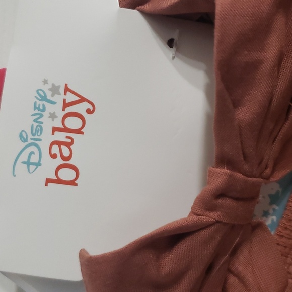 DISNEY BABY WINNIE THE POOH 1 PIECE W/ BOW - Picture 2 of 11